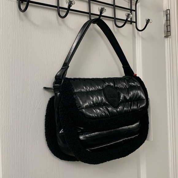 Pajar Quilted Puffer Crossbody Bag with Black Sherpa Border - Picture 6 of 17